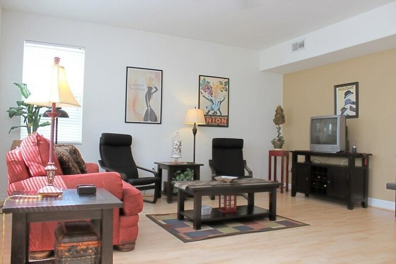 Berkeley Executive - Five Bedroom Home