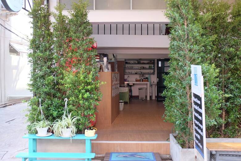 Hostal Ploy Hostel