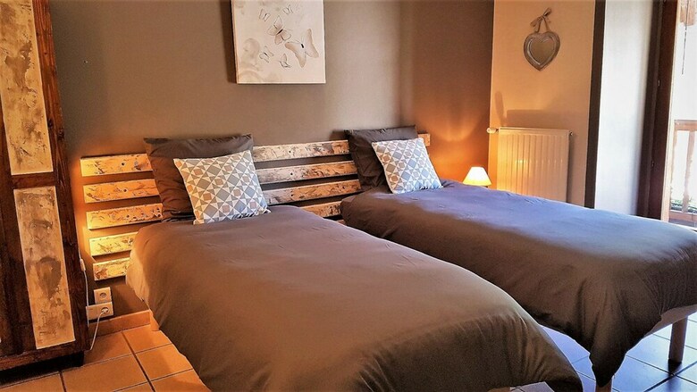 Hotel Chambre D'h�tes La Jarbelle - G�te Et Spa
