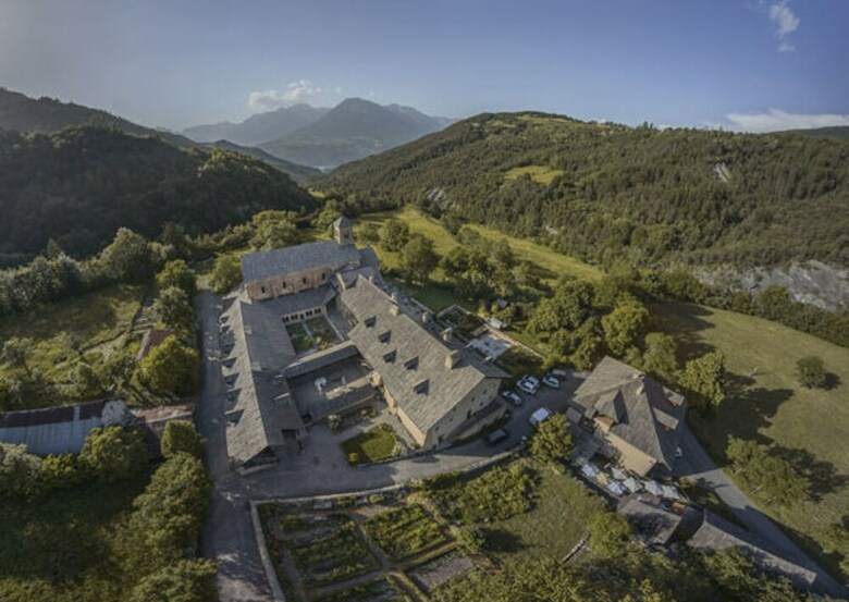 Hotel Chambre D'h�tes La Jarbelle - G�te Et Spa