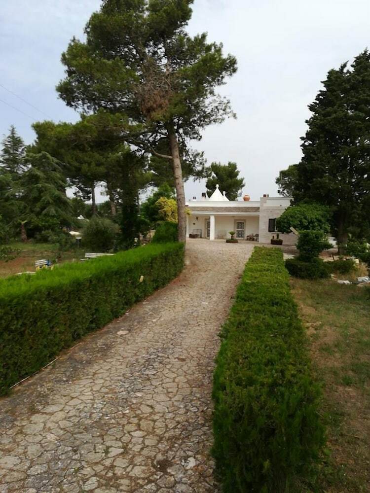 Hotel Villa Due Trulli