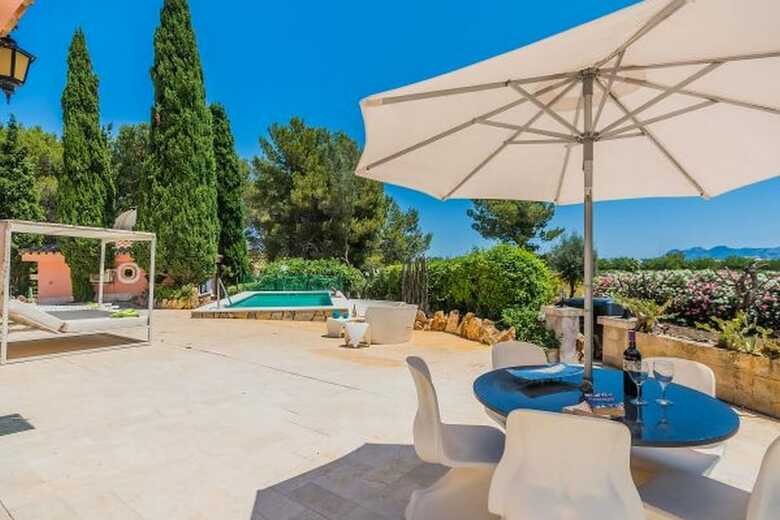 Puerto Pollensa Villas And Apartments