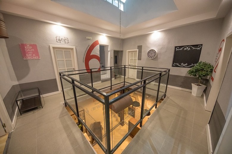 Hostal Factory Rooms Tarifa - Hostel
