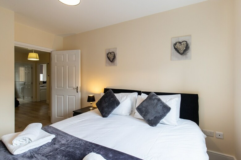 Velvet 2-bedroom Apartment Brewery Road