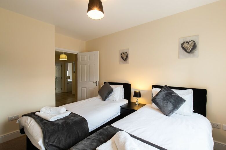 Velvet 2-bedroom Apartment Brewery Road