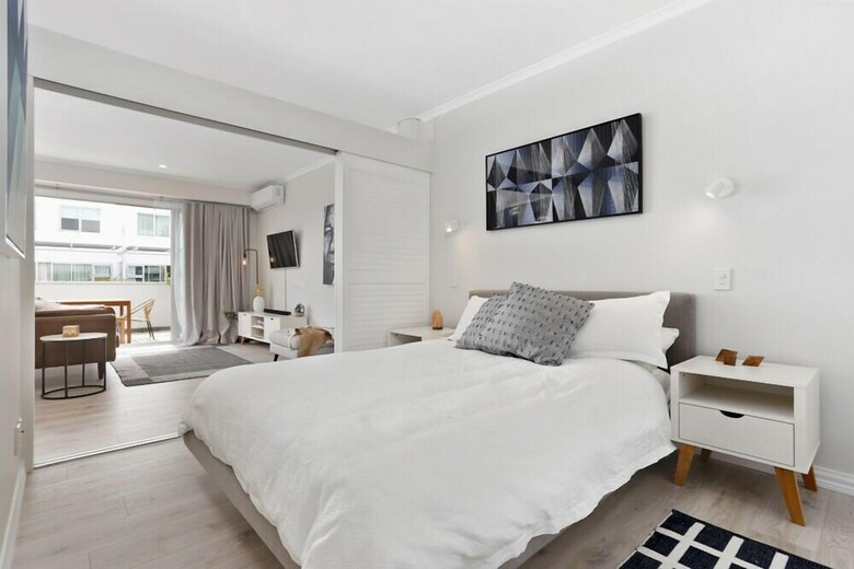 Zodiak's Princes Wharf 1 Bedroom Apartment