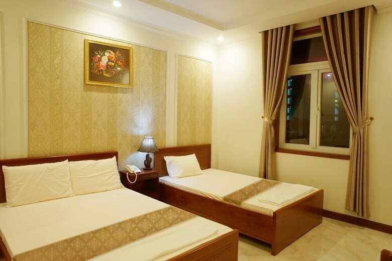 L� Na Villa Hotel