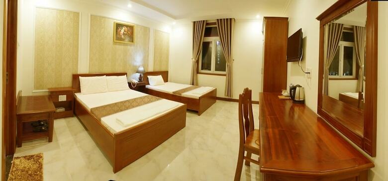 L� Na Villa Hotel