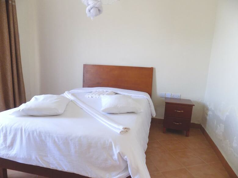 Plain Springs Hotel