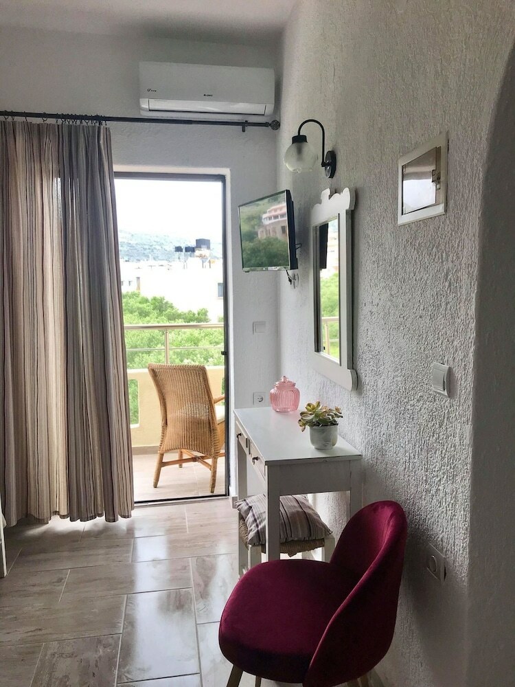 Apartamentos Elounda George Studios