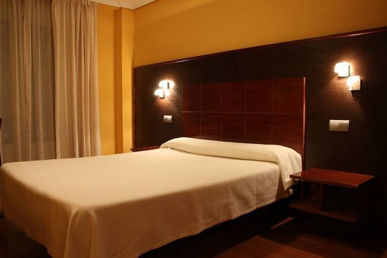Tremazal Hotel