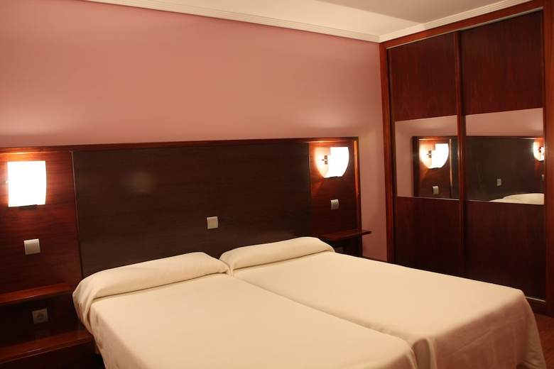 Tremazal Hotel