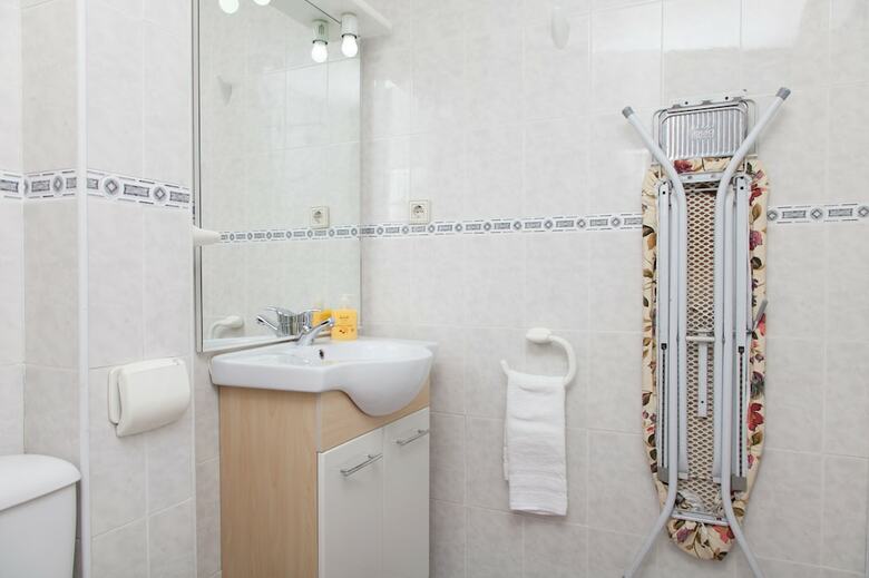 Latina Vibe Apartments By All� Housing