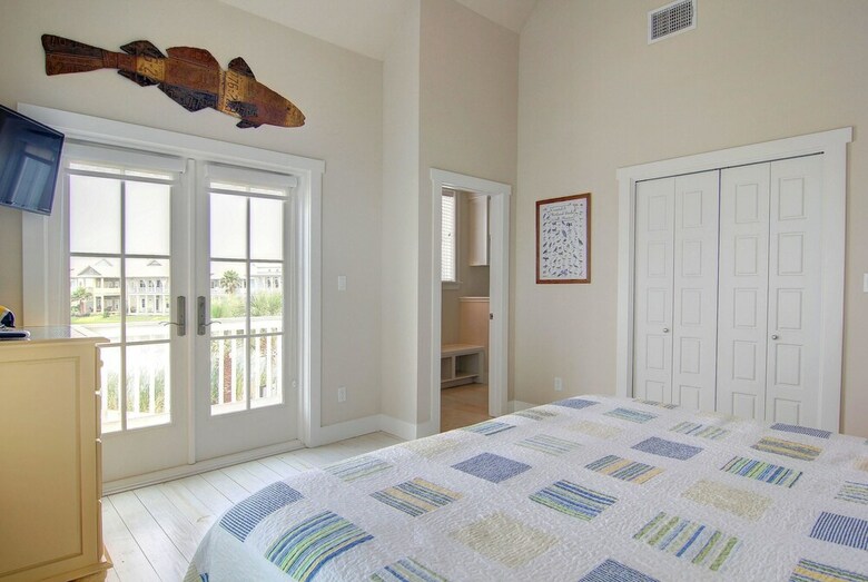 Cinnamon Shore- Amazing Grace 128 St
