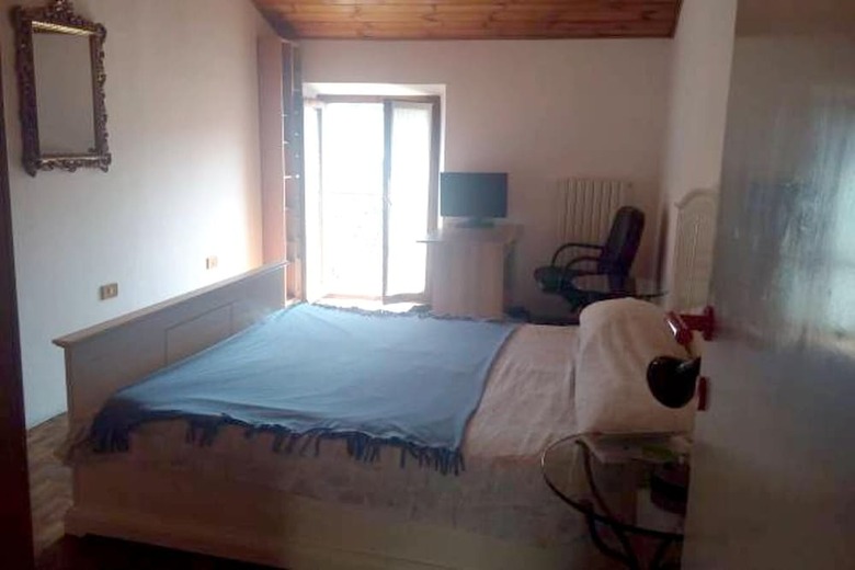 Apartment With 4 Bedrooms In Parma, With Terrace
