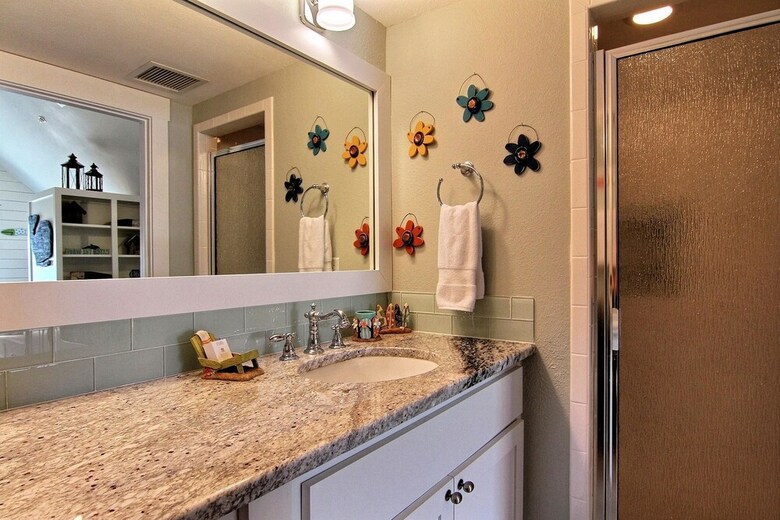 Cinnamon Shore- Latitude Adjustment Tc 3305