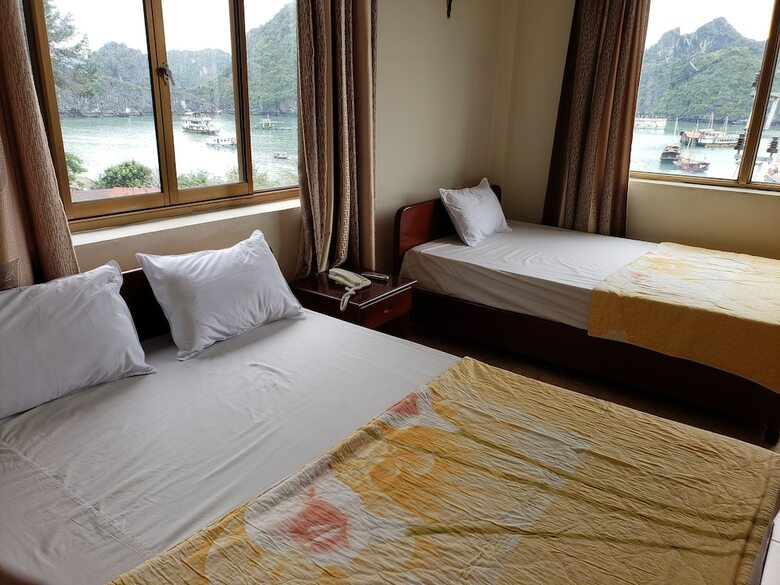 Cat Ba Plaza Hotel