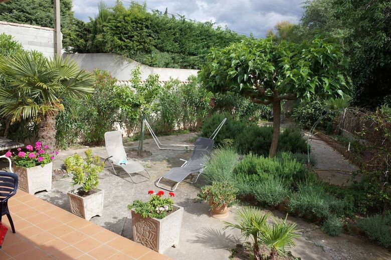 Apartamento Property With 2 Bedrooms In Douzens
