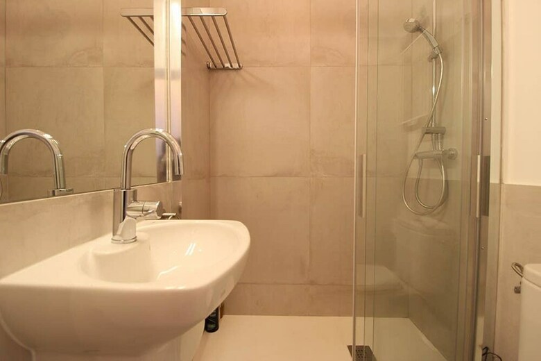 Apartamentos Industrial Studios In Malasa�a By All� Housing