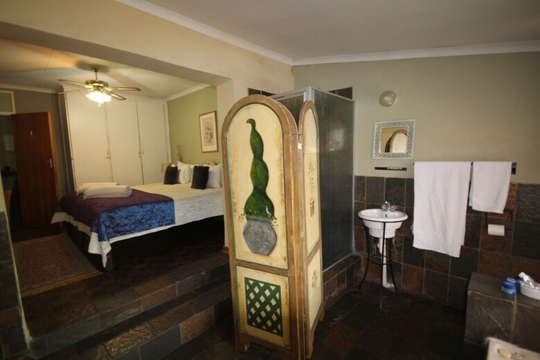 Hotel The Guesthouse