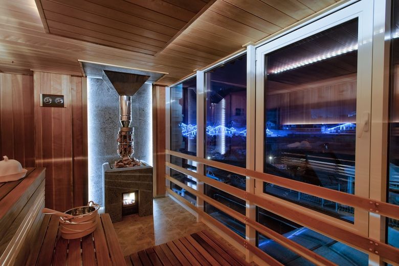 Chevalier Hotel & Spa