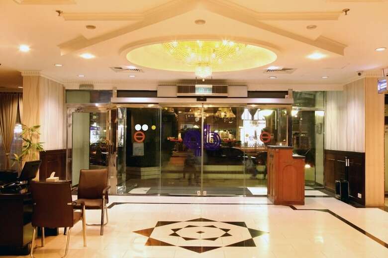Dream Palace Hotel
