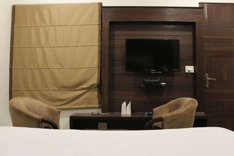 Hotel Waves