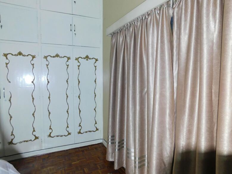 Bed & Breakfast Regal Suites - Kenya