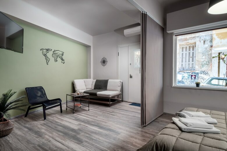 Modern Apartment In The Heart Of Plaka