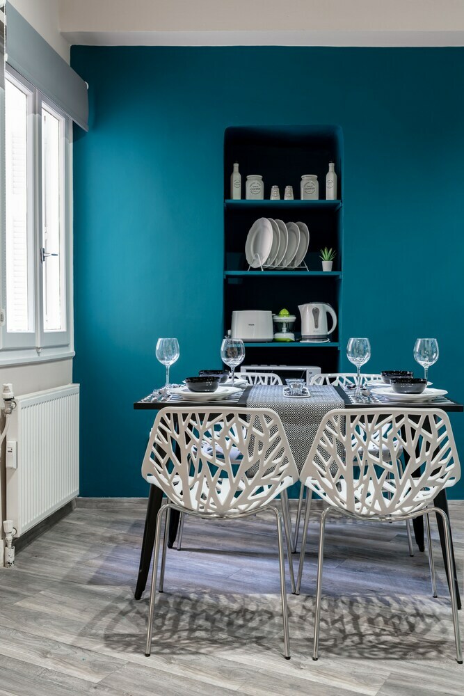 Modern Apartment In The Heart Of Plaka