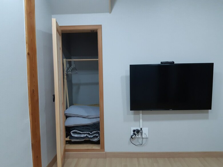 Navillera Hanok Pension