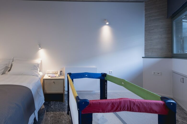 Apartamentos Athens Bluebuilding