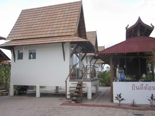 Hostal Pousada Thai Bungalows
