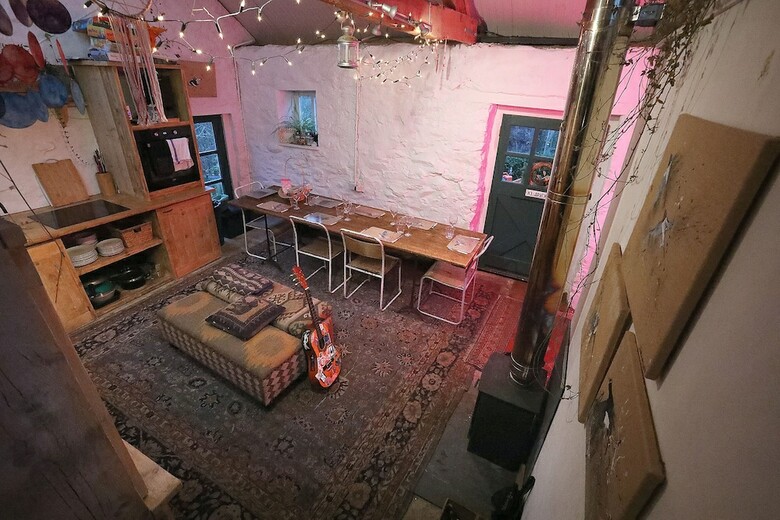 Hapus Yurt Luxury Yurts & Barn