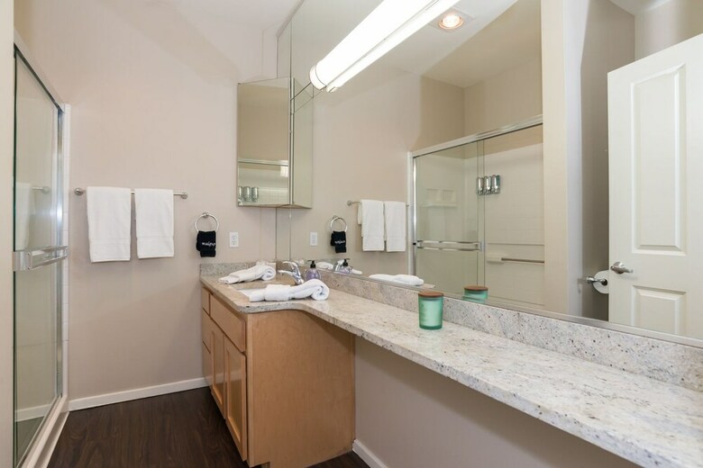 Kasa Seattle Bellevue Apartments