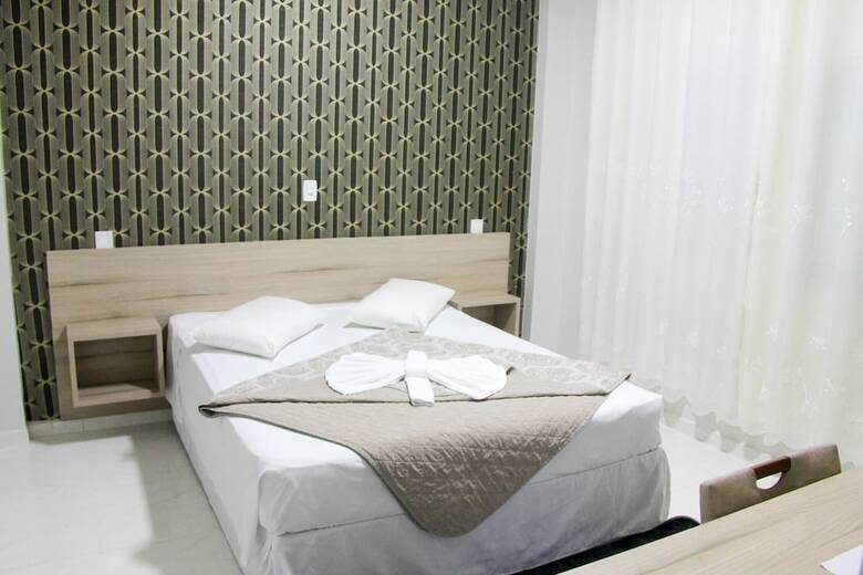 Aj Hotel