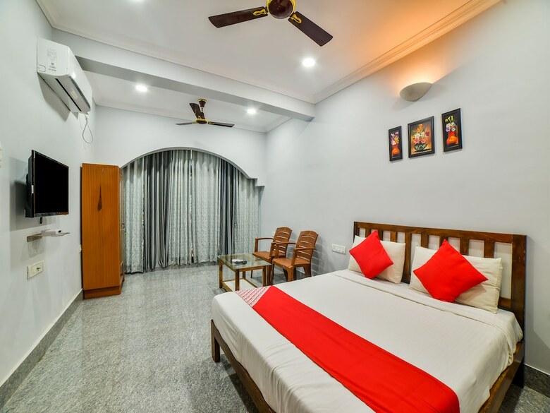 Hotel Oyo 29082 Pavitra Beach Home