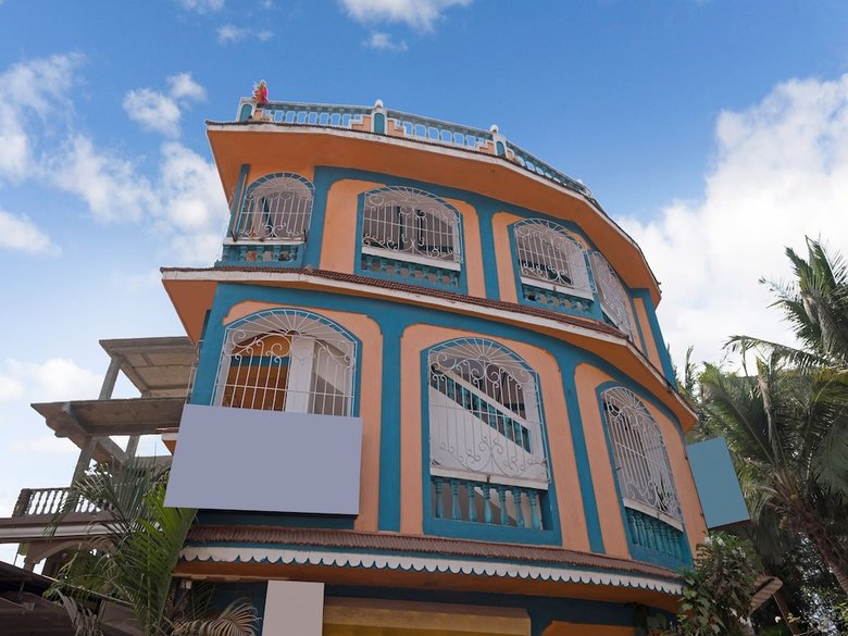 Hotel Oyo 3400 Waves 18