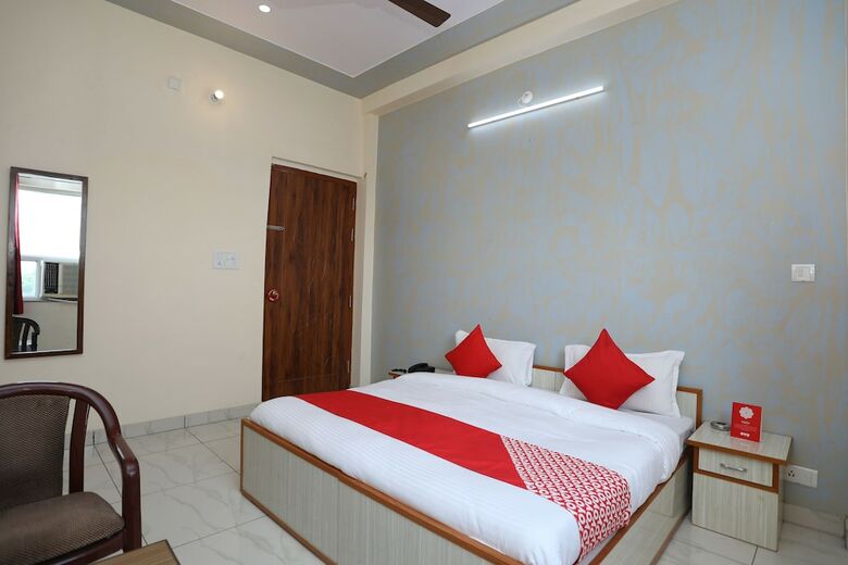 Hotel Oyo 17291 Shree Ram Palace