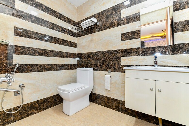 Hotel Oyo 24463 Indigo Luxury 4bhk
