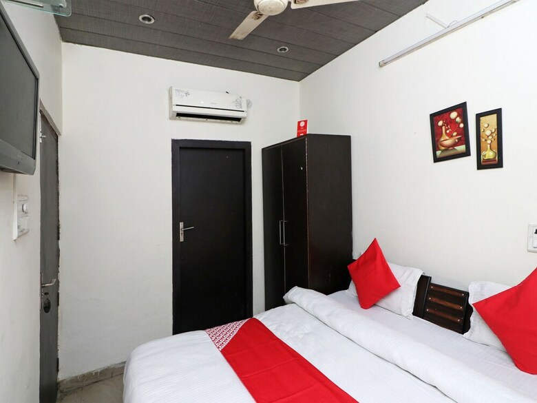 Oyo 22977 Hotel Alpine