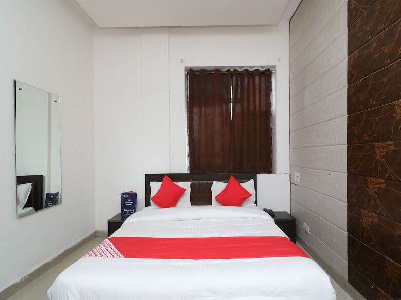 Oyo 22977 Hotel Alpine