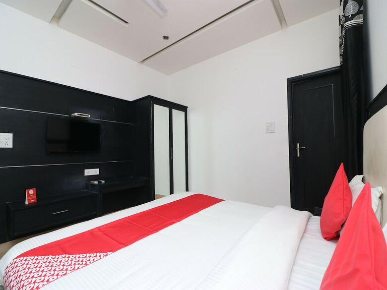 Oyo 22977 Hotel Alpine