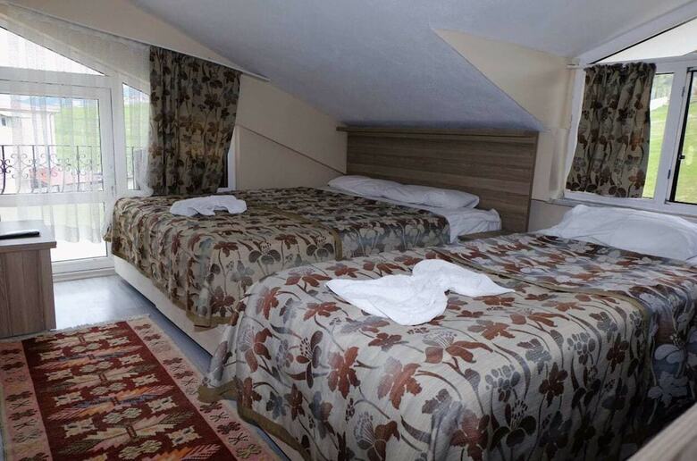 Sarimese Hotel