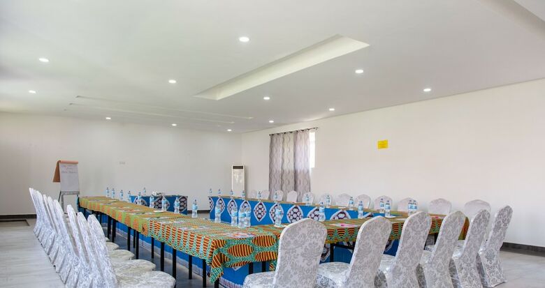Regency Hotel & Resort - Singida