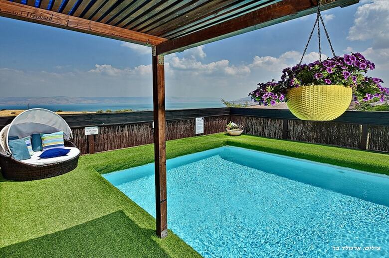 Cabana Touchwood