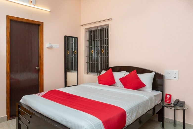 Oyo Flagship 18952 Hotel Venisha Residency