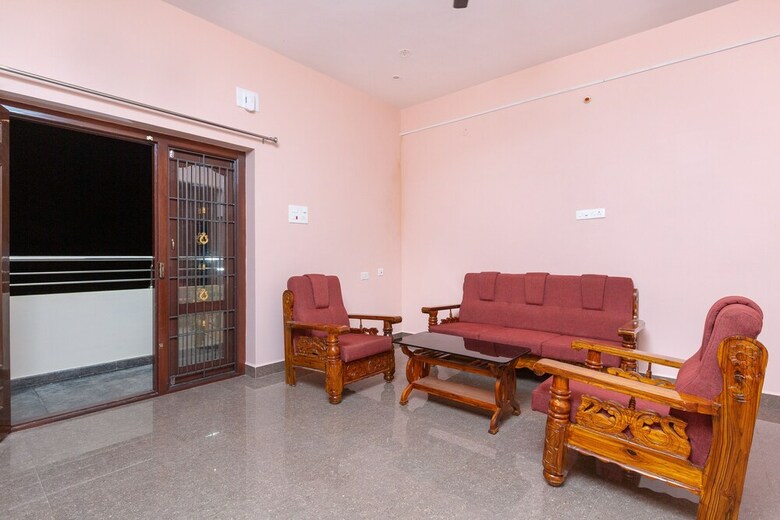 Oyo Flagship 18952 Hotel Venisha Residency