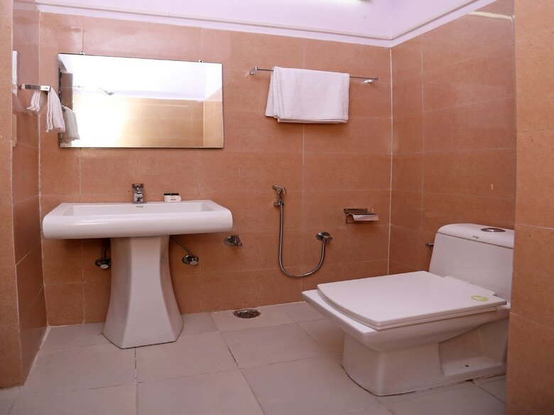 Hotel Oyo Flagship 16602 Nit Faridabad