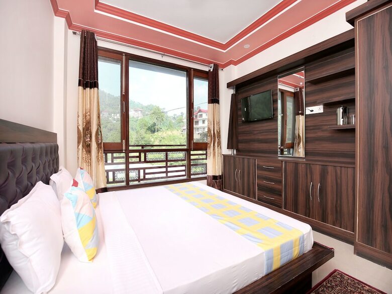 Hotel Oyo 17175 Home Blissful 2bhk Kumarhatti
